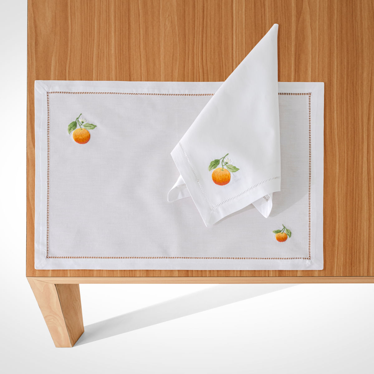 02 06 0071 Jg Americano Diversite Laranja.jpg